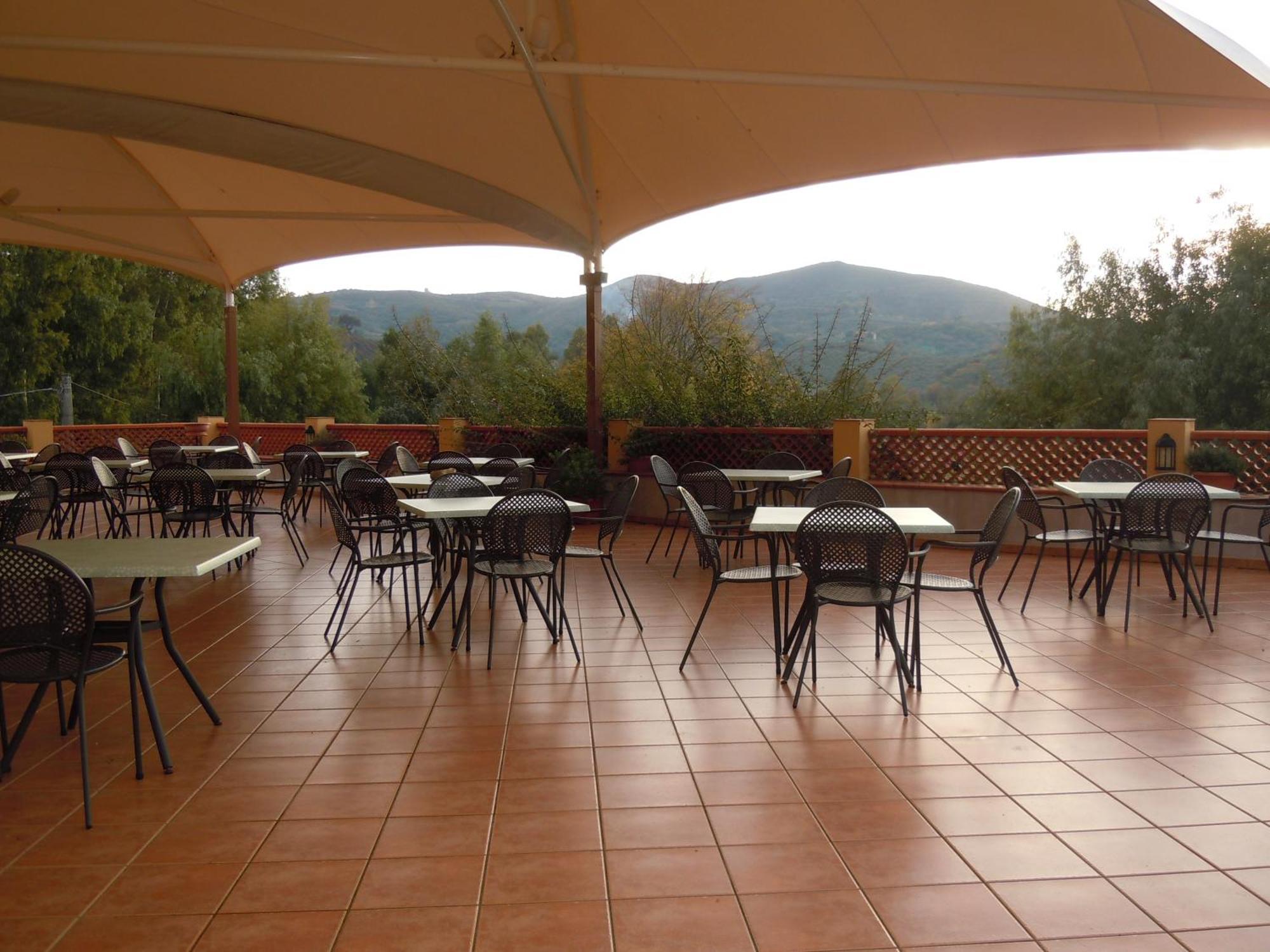 Agriturismo La Petrosa Ceraso Exterior photo