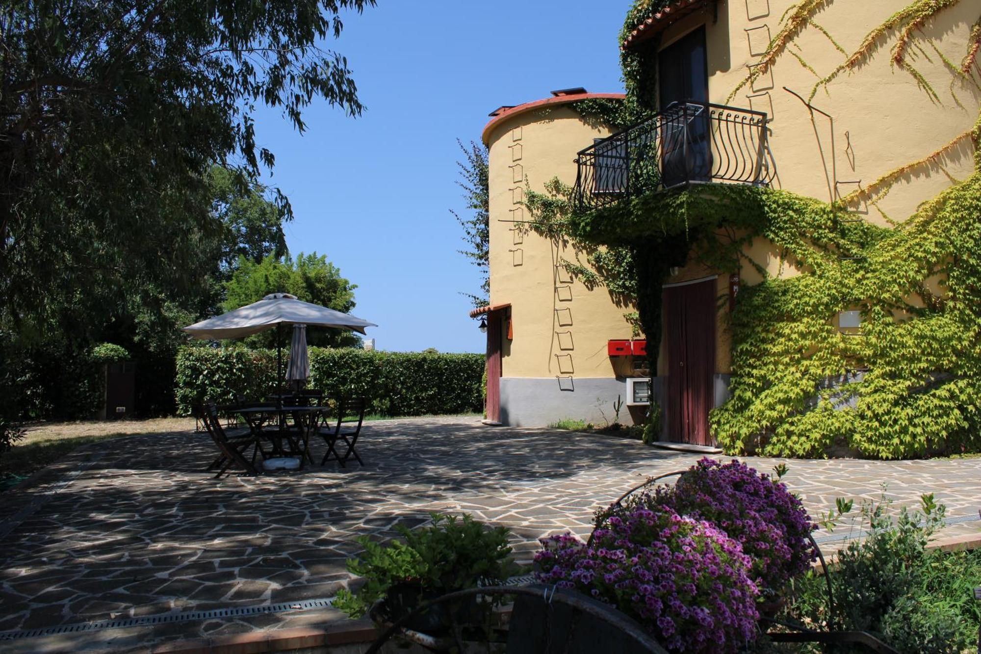 Agriturismo La Petrosa Ceraso Exterior photo